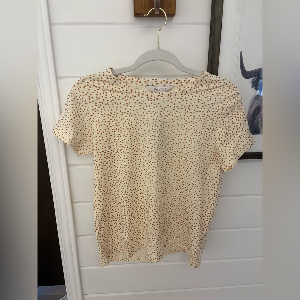 Brand New tags Polka Dot Cream Women's Top 100% cotton